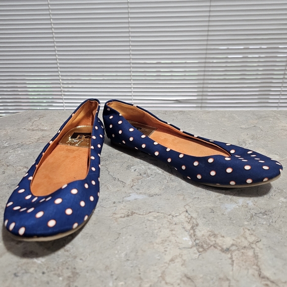 BC Footware Slip-on Flats- Size 8.5 - Picture 3 of 8
